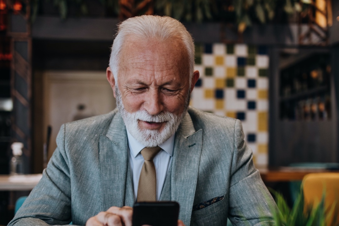 5 Tips for Choosing the Right Style of Business Wear for Your Industry